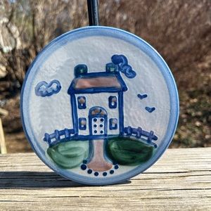 Vintage M.A. Hadley Trivet/ Wall Plate Farmhouse Preowned 6 2/8” Across